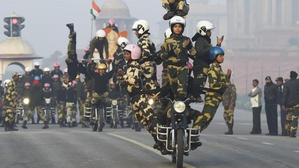 Republic Day, Sema Bhawani, BSF , Rajpath, Bike Stunt