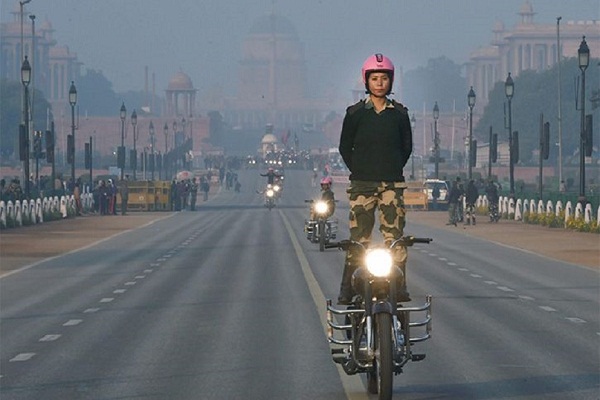 Republic Day, Sema Bhawani, BSF , Rajpath, Bike Stunt