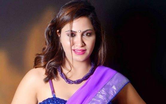 Big Boss 11, Arshi Khan, Salman Khan, Saleem Khan, Tv News, Khabrein 24