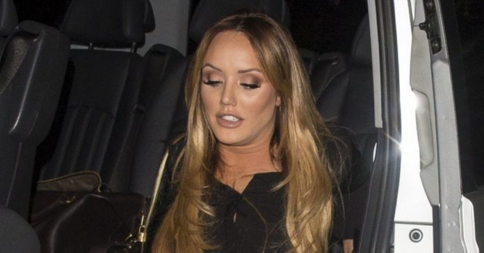 Charlotte Crosby5