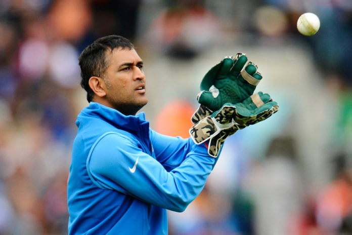 dhoni