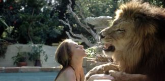 Hollywood Actress,Melanie Griffith,Lion Pet,Photos