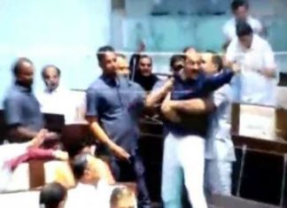 Gujrat Assembly, Congress MLA, BJP MLA, Ruckus In Gujrat Assembly