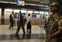 Metro Station, Dhaula Kuaan, CISF, Drunk Woman