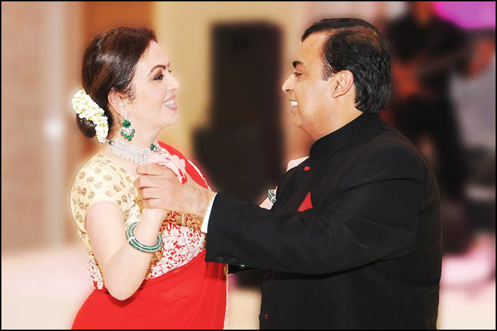 Business Women,Nita Ambani,Wife Mukesh Ambani,Costliest Saree