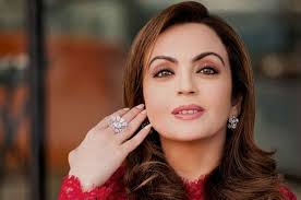 Business Women,Nita Ambani,Wife Mukesh Ambani,Costliest Saree