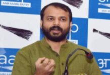 AAP, Arvind Kejriwal, DDC, Vice President, Ashish Khetan, Resign, Tweet LG