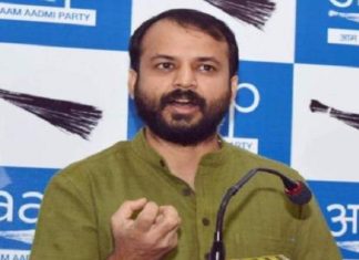 AAP, Arvind Kejriwal, DDC, Vice President, Ashish Khetan, Resign, Tweet LG