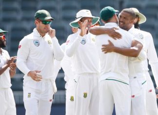 Johannesburg Test, South Africa Vs Australia,South Africa Defeated Australia By 492 Runs,Biggest Victory In Test Cricket,South Africa Win Series By 3-1