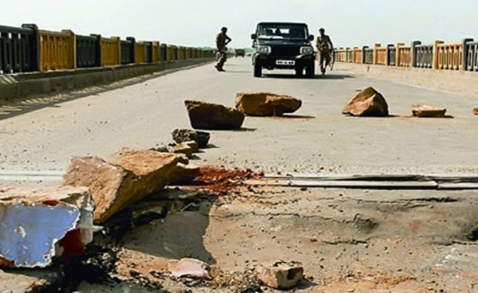 Madhya Pradesh,Chambal bridge, traffic restricted
