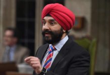 Canada, Sikh Minister, Insult, US airport,turban