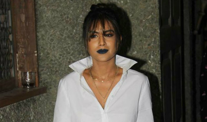  Television Actress,Blue Lipstick,Nia Sharma,Trolled