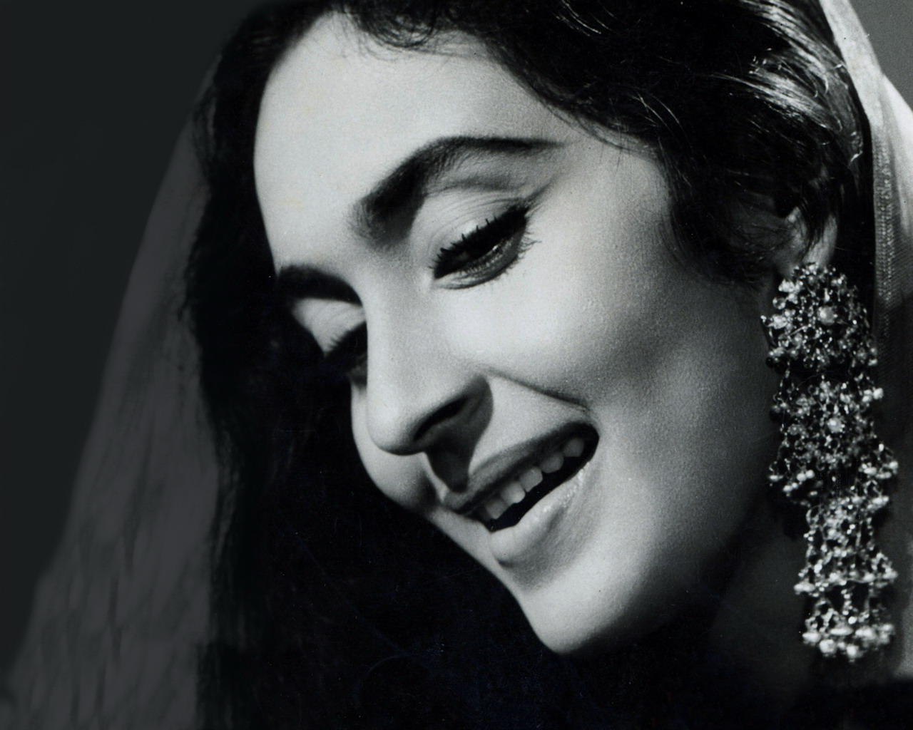 Bollywood Veteran Actress,Birthday Special,Nutan