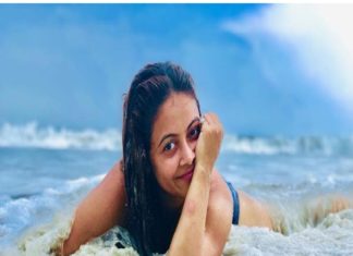 Television Actress,Devoleena Bhattacharjee,Bikini Pictures