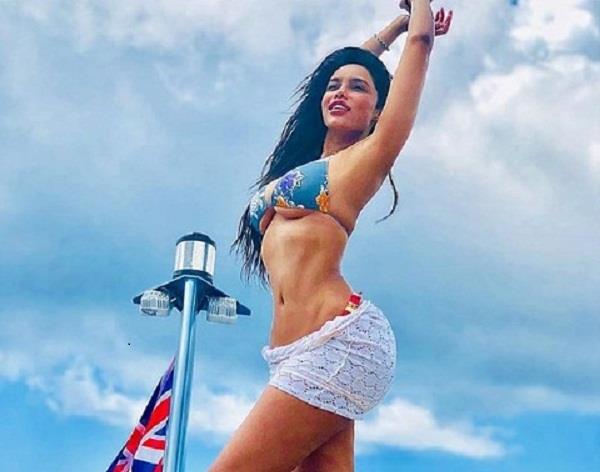 gizele thakral,hot pictures