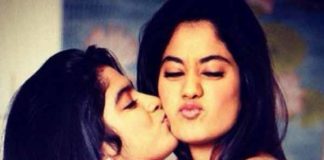 Bollywood Actress,Khushi Kapoor,Kiss Sister,Janhvi Kapoor