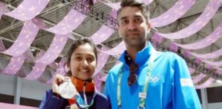 mehuli-ghosh-won-a-silver-medal-womens-10m-air-rifle-shooting