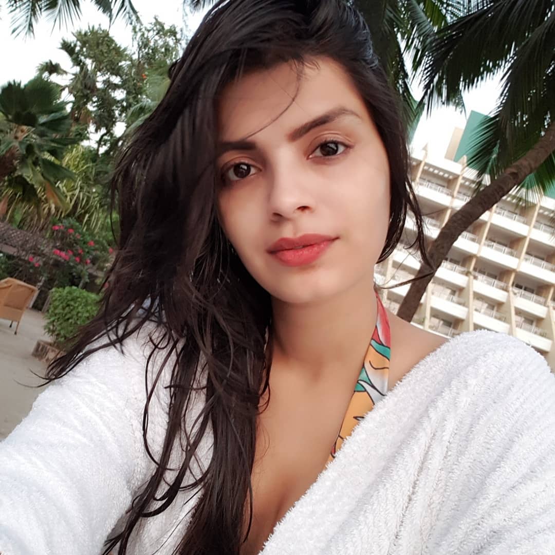  Television Actress,Sonali Raut,Bigg Boss Contestant,Hot Pictures,Instagram