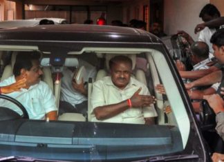 Karnataka CM, HD Kumaraswamy, Range Rover, SUV Car, Karnataka Minister